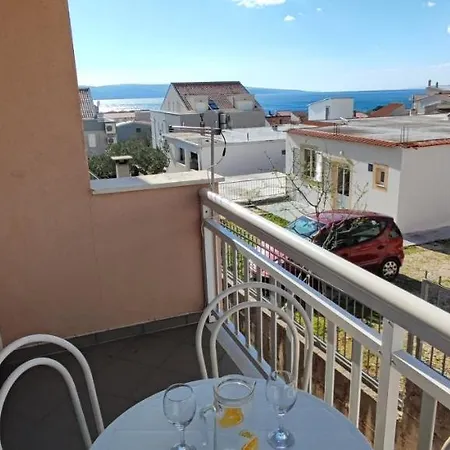 Kresho Apartment