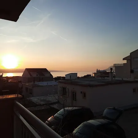 Kresho Apartment
